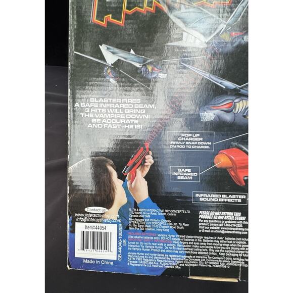New Interactive Toy Vampire Hunter - Hunter Series Indoor/Outdoor Hunting Rare - Picture 5 of 7